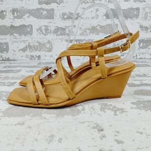 NEW Caslon Paola Brown Leather Buckle Ankle Strap Wedge Heel Summer Sandals V190
